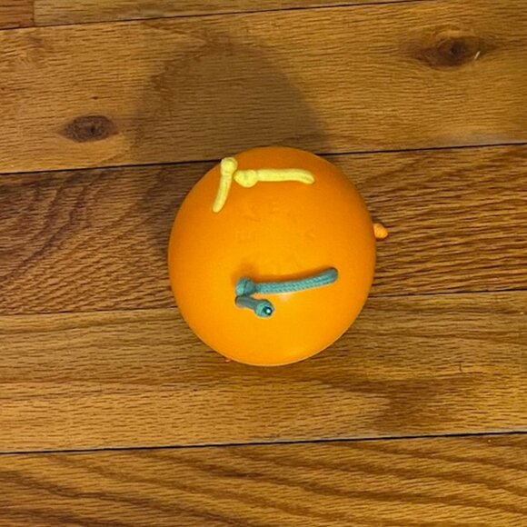 Lovevery The Explorer Play Kit, Pincer Chime Ball - Picture 3 of 3